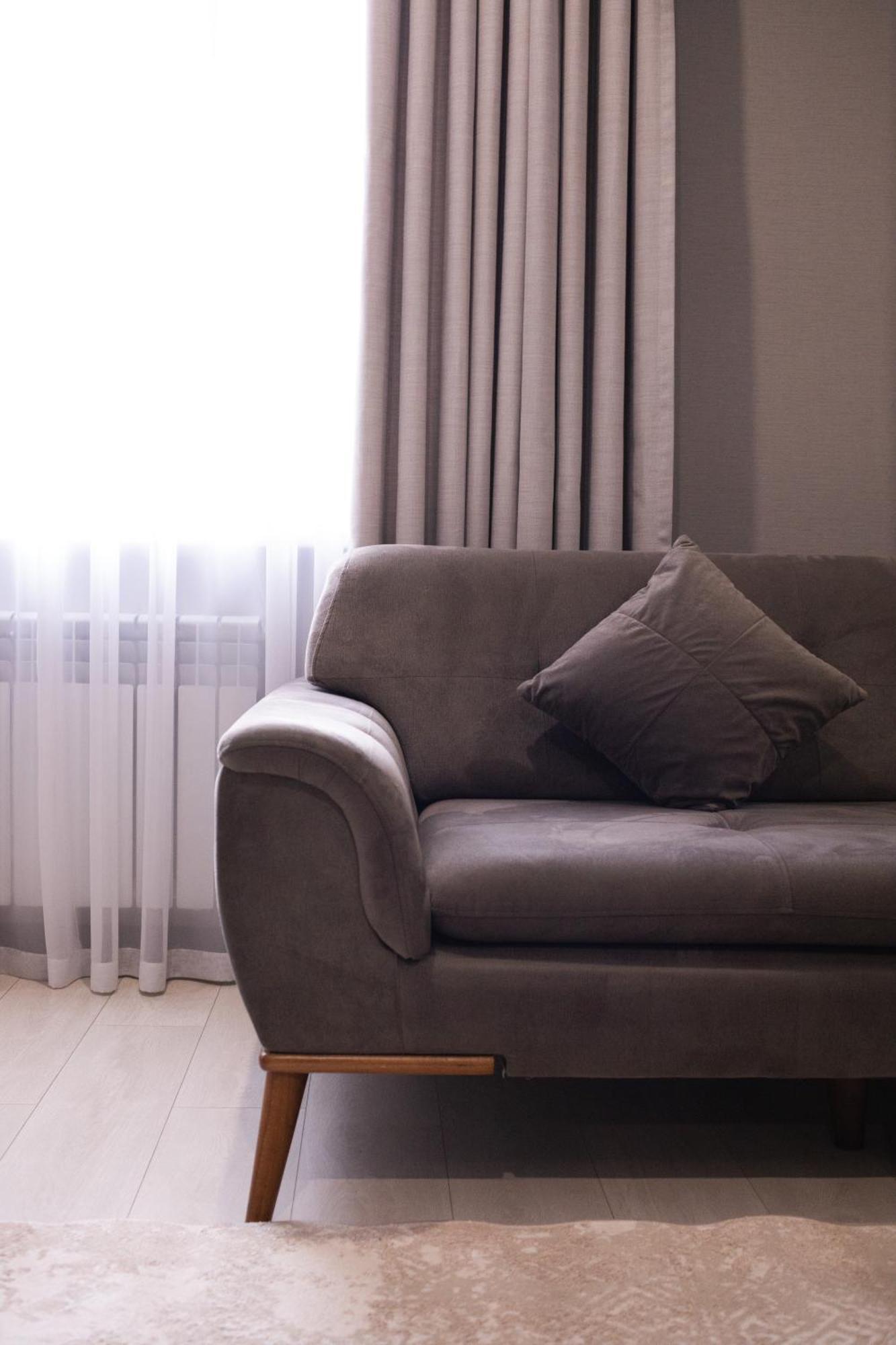 Resident Hotel Kazybek Bi Almaty Esterno foto